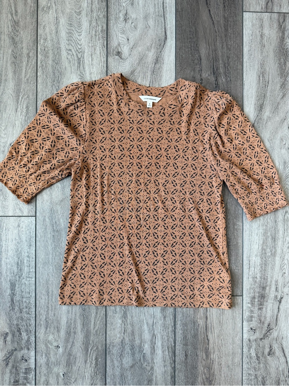 Lucky Brand Rust Eyelet Short Sleeve Tee